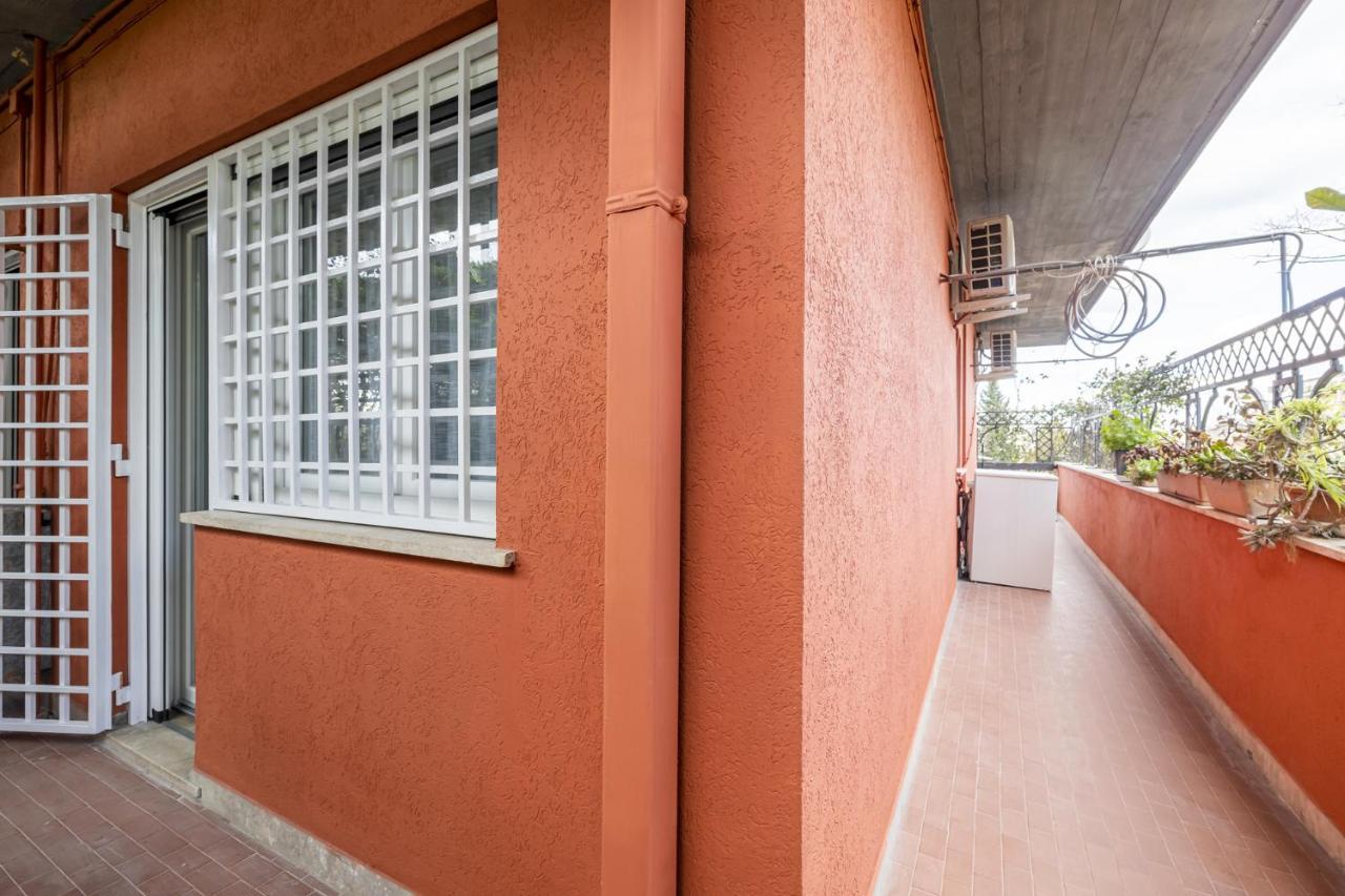 Luminoso Appartamento Con Terrazzo A La Storta روما المظهر الخارجي الصورة